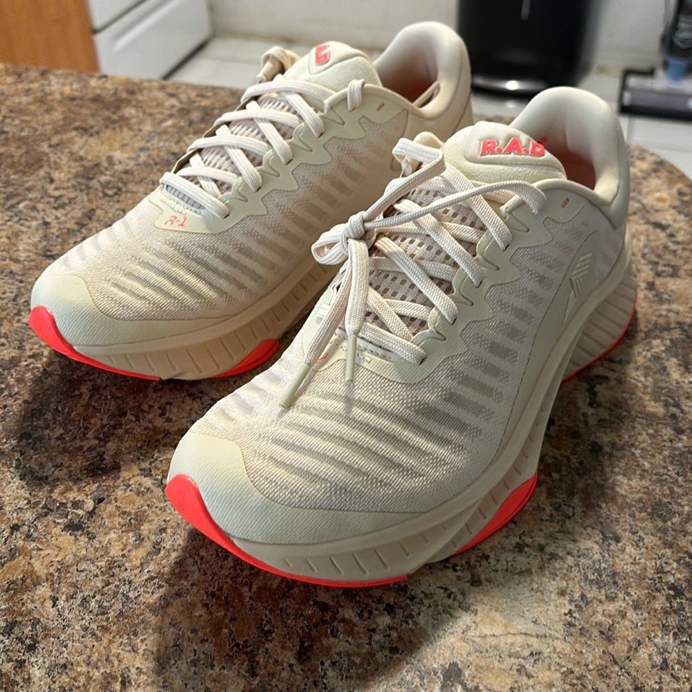 Lightweight Running Shoes in Cream/Tan with Coral Accents